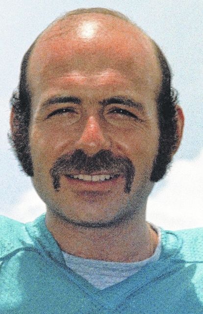 Dolphins remember Garo Yepremian