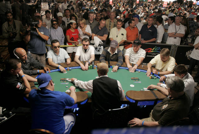 Mohegan Sun Texas Holdem Tables