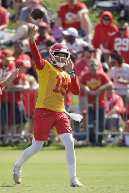 Biggest Royals fan at Chiefs training camp? Patrick Mahomes