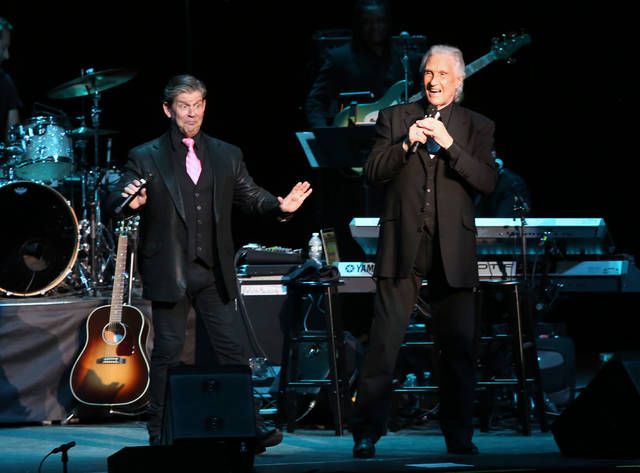 The Righteous Brothers Wow The Kirby Center Crowd Times Leader 2144