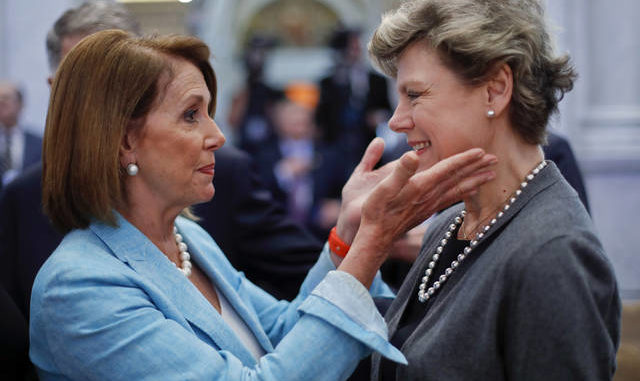 640px x 381px - Cokie Roberts, longtime political journalist, dies at 75 ...
