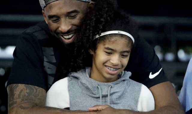 Kobe Bryant Daughter Killed In Copter Crash 7 Others Dead