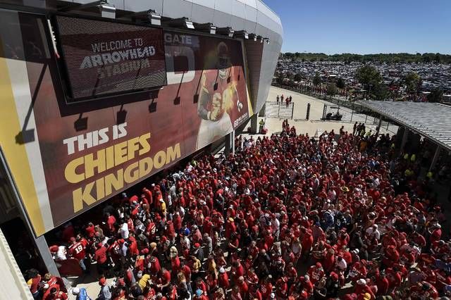 Kansas City Chiefs adding warming centers to Arrowhead Stadium