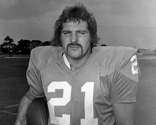 Jim Kiick, longtime Miami Dolphins running back, dies at 73