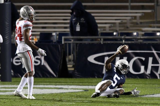 Chris Olave has insane, one-hand catch on Monday Night Football