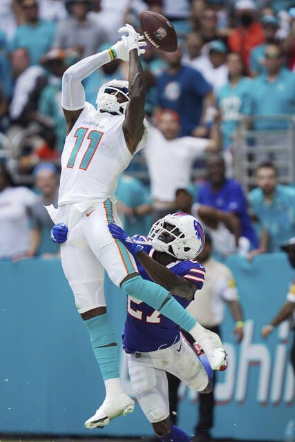 Bills destroy Dolphins 35-0