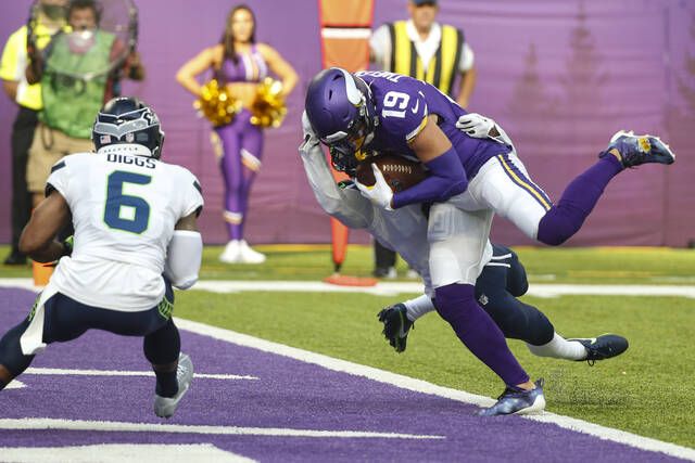 Vikings aim to stop 7-game skid vs. Wilson, Seahawks