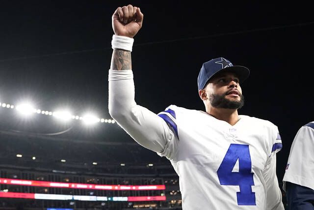 Prescott TD pass lifts Cowboys to 35-29 OT win over Pats