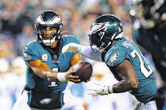 Philadelphia Eagles May Have A Quarterback Competition On Their Hands