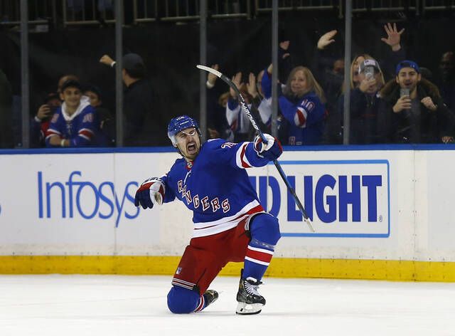 Rangers lose second straight in shootout; St. Louis scores twice