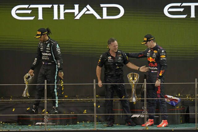 Verstappen wins 1st F1 title with last lap pass of Hamilton - Times Leader