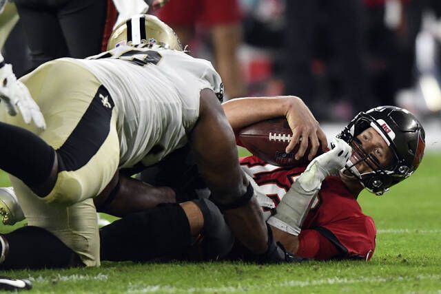 Saints frustrate Brady again, beat SB champ Buccaneers 9-0