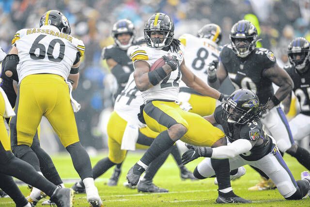 Steelers kick way past Chiefs 18-16