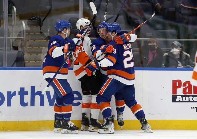 Islanders 3-Goal 3rd Seals Flyers 10th Straight Loss