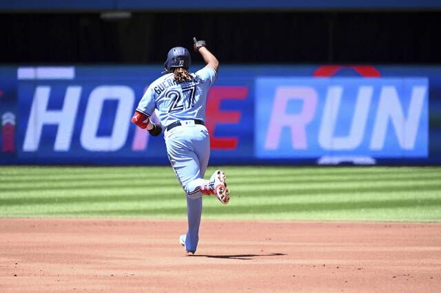 Bichette helps Jays end Rays' six-game win streak