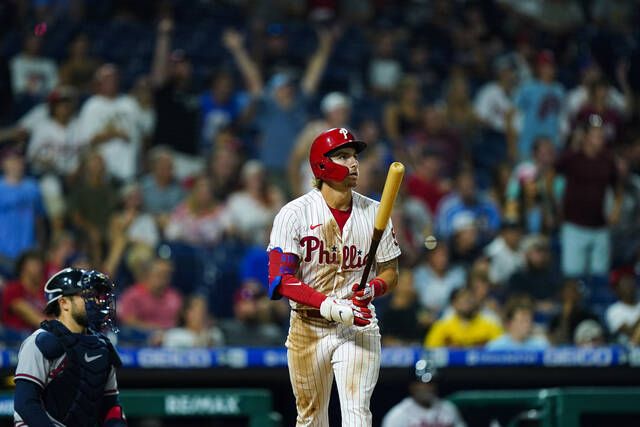 Stott HR, 5 RBIs help rally Phillies to 6-4 win over Braves South &  Southeast News - Bally Sports