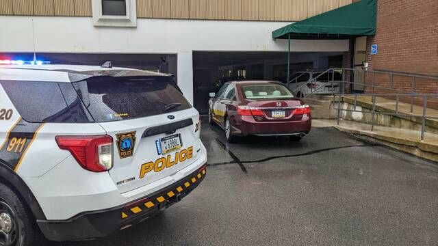 
			
				                                A Honda Accord reportedly used in the burglary of a business at the Wyoming Valley Mall in Wilkes-Barre Township was abandoned behind the Luzerne County Assistance Office at South Washington and East South Street, Wilkes-Barre, Thursday morning.
                                 Ed Lewis | Times Leader

			
		