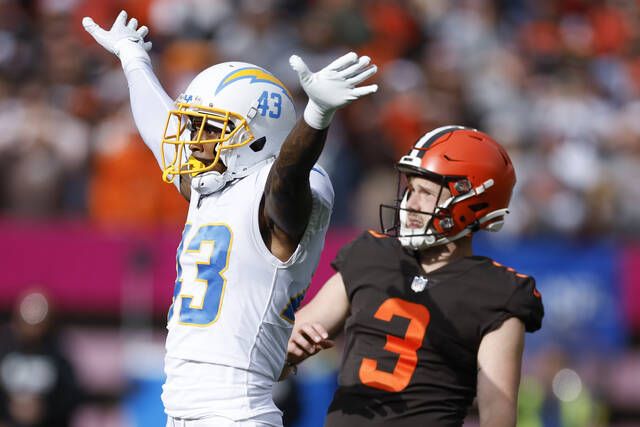 Cleveland Browns lose to Los Angeles Chargers 30-28