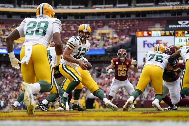 Packers lose to Commanders, drop 3rd in a row, fall to 3-4