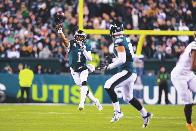 Eagles try to rebound as Sirianni faces familiar foe in Indy