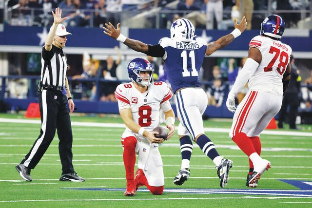 Lamb sets table on Thanksgiving as Cowboys beat Giants 28-20 - The