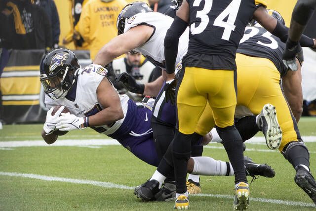 Steelers run D crumbles again as playoff hopes evaporate