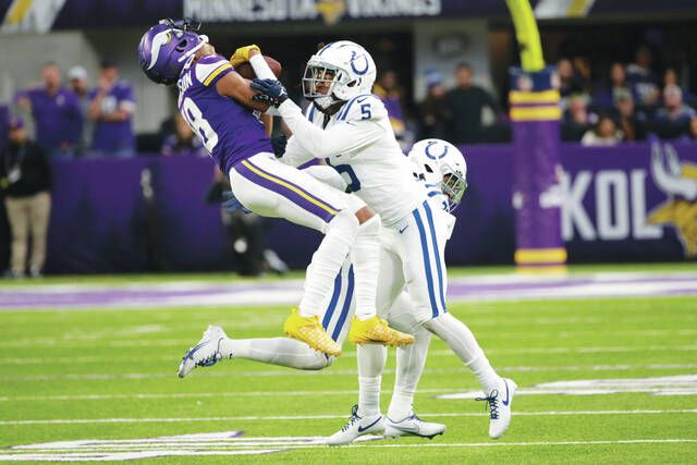 Pro Football HOF commemorates Vikings' comeback vs Colts