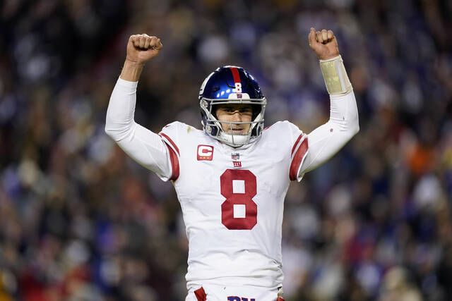 Giants beat Commanders in prime time to end winless streak - Hawaii  Tribune-Herald