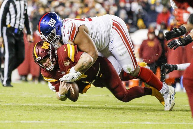 Giants' playoff hopes are brighter after win over Commanders - The San  Diego Union-Tribune