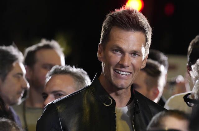 Tom Brady gains strength after divorce, doesn't think about retirement and  could return for 2023 NFL season