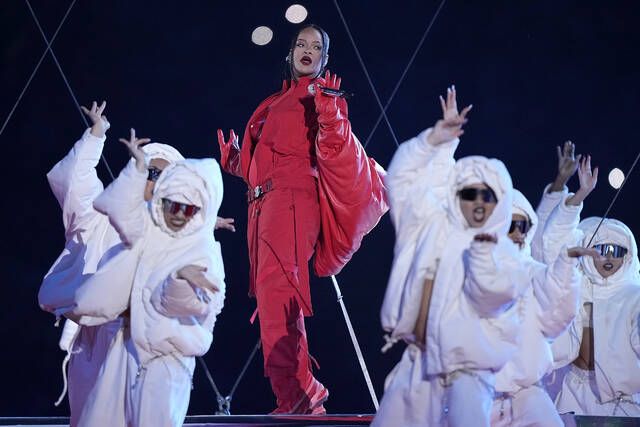 Super Bowl 2022 asks dancers to perform halftime show for free