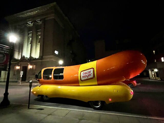 visits the Wiener's Circle on Thursday Night Football