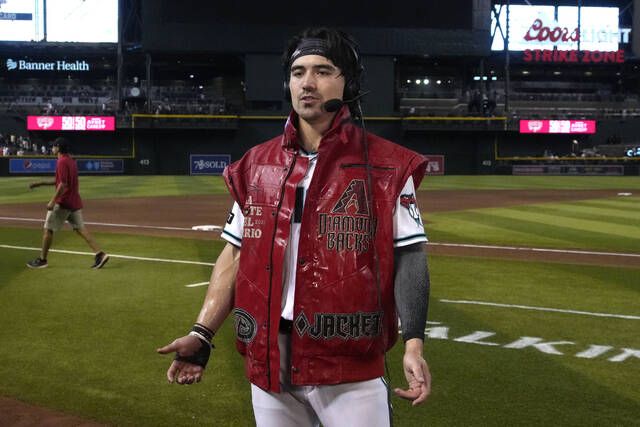 Diamondbacks' road uniforms become the talk of Twitter