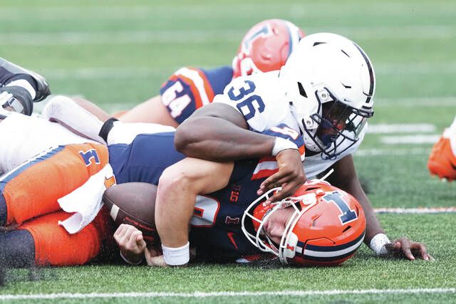 No. 7 Penn State defense gets five takeaways and pulls away from Illinois  in 30-13 victory