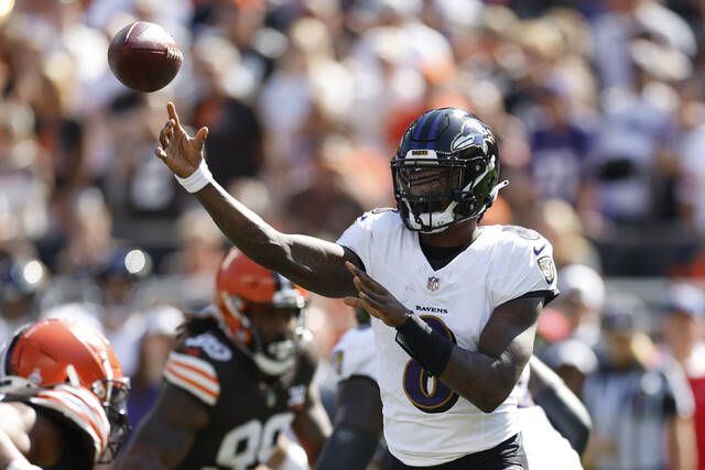 Lamar Jackson has 4 TDs as Ravens roll to 28-3 win over Browns and rookie QB  Thompson-Robinson