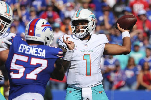 New Bills Wide Receiver Takes a Shot at Old Dolphins QB?