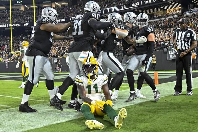 Las Vegas Raiders Shut The Box Game