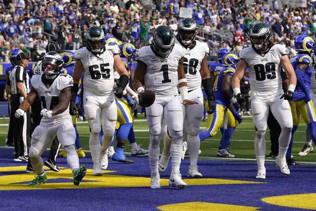 Turns out the 'tush push' is only 'unstoppable' when the Eagles do it