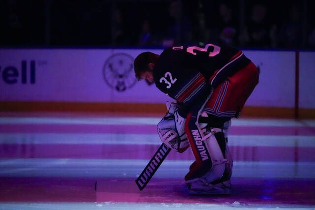 Pickard makes 26 saves for 1st NHL victory in almost 2 years, streaking  Oilers beat Devils 4-1