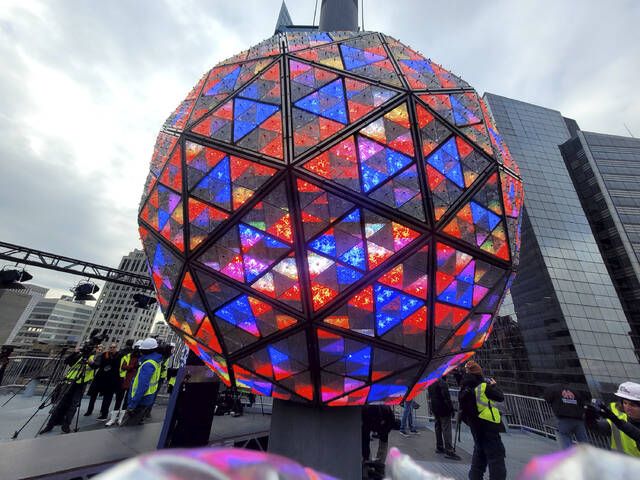 Revelers Set To Pack Into Times Square For Ball Drop Times Leader