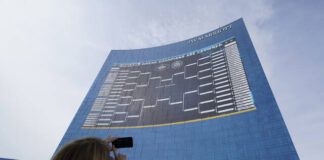 
			
				                                Lisa Moeller takes a photo of the NCAA bracket for the NCAA college basketball tournament on the side of the JW Marriott in downtown Indianapolis, March 17, 2021. College hoops fans might want to think again before pinning their hopes of a perfect March Madness bracket on artificial intelligence. While the advancement of artificial intelligence into everyday life has made “AI” one of the buzziest phrases of the past year, its application in bracketology circles is not so new.
                                 AP photo

			
		